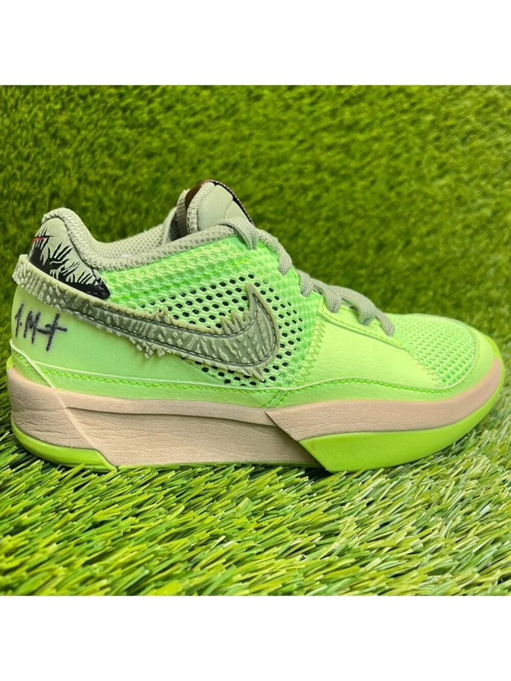 Nike Ja 1 Low Boys Size 1Y Green Athletic Running Basketball Shoes Sneakers